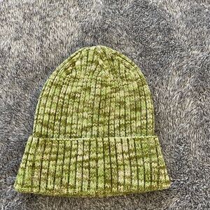 Sunday Best Aritzia beanie